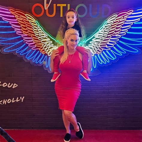 Coco Austin Twins With Daughter Chanel During Florida Vacation